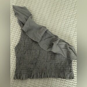 SHEIN Gray Asymmetrical Ruffled One-Shoulder crop top